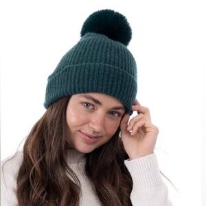NWT I.N.C. International Concepts Women's Pom Pom Beanie, Green, One Size